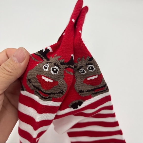 Cute Christmas themed socks, holiday gift, gift for unisex, kind gift, gift idea - Picture 11 of 12